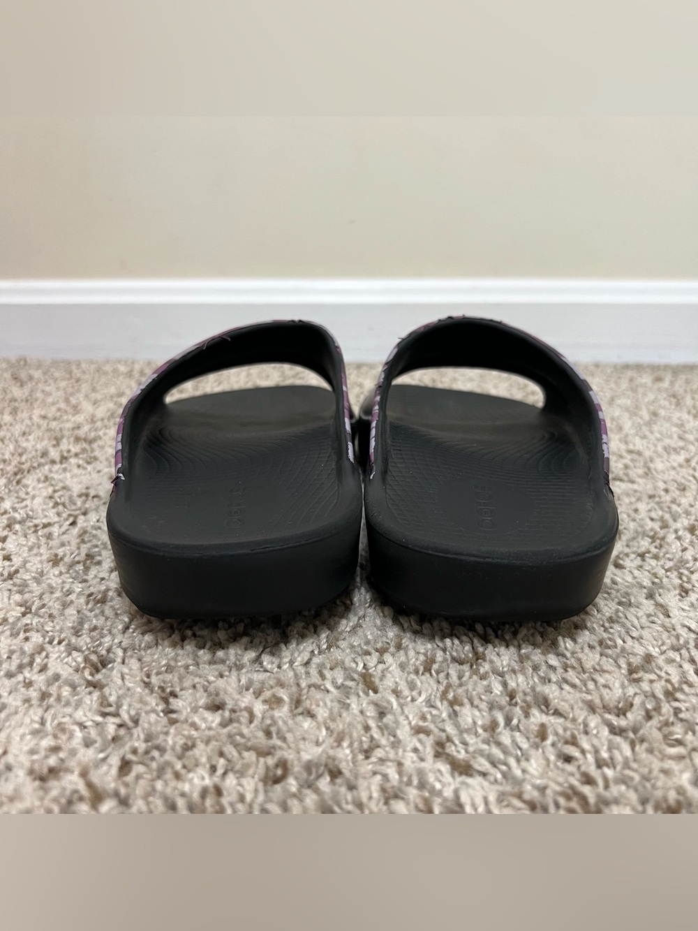 OOFOS OOahh Sport Slides Purple Camo Unisex Size M6/W8 - Picture 4 of 8